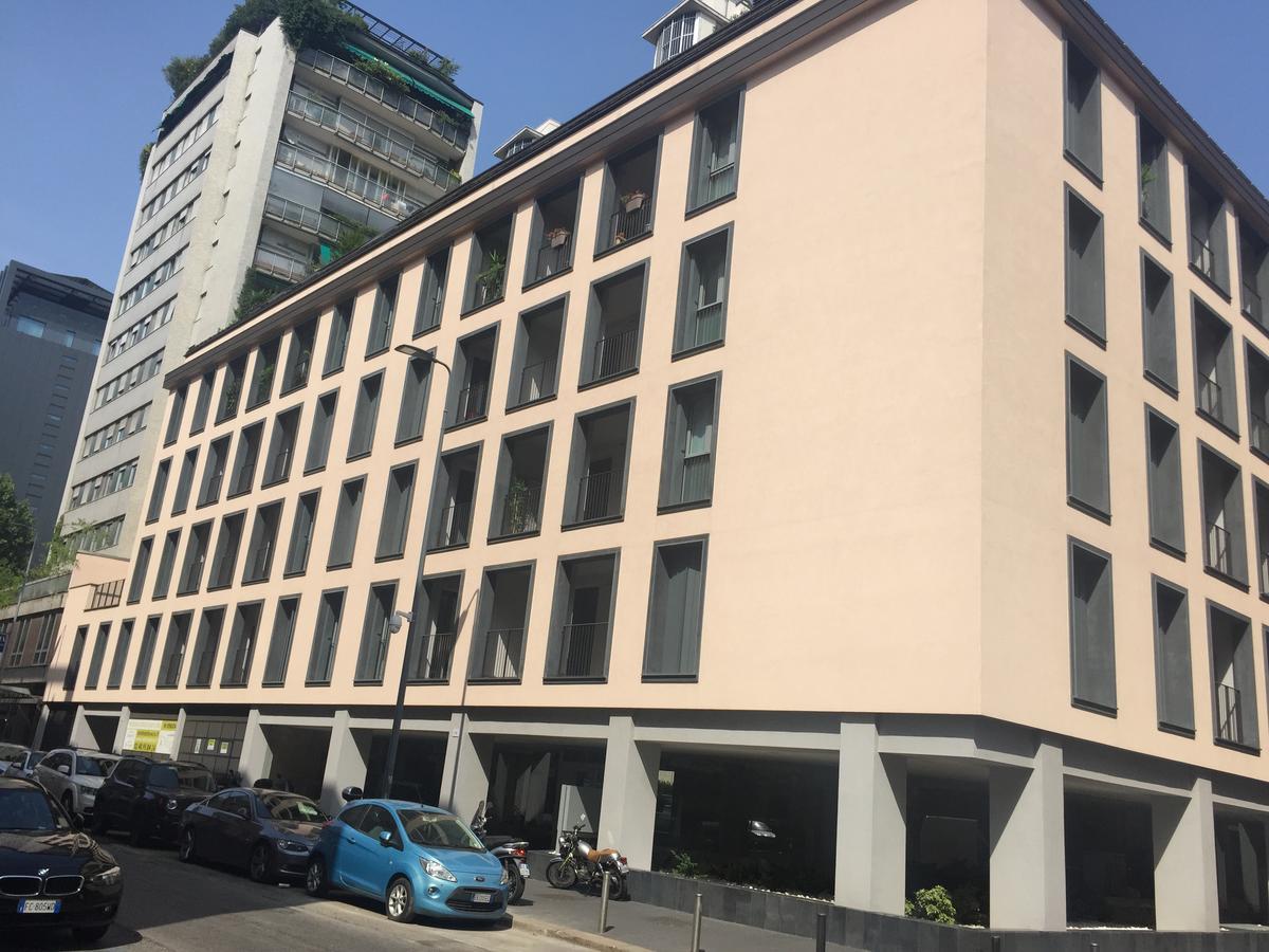 Joivy Sunny 1-Bed Flat With Balcony Milão Exterior foto